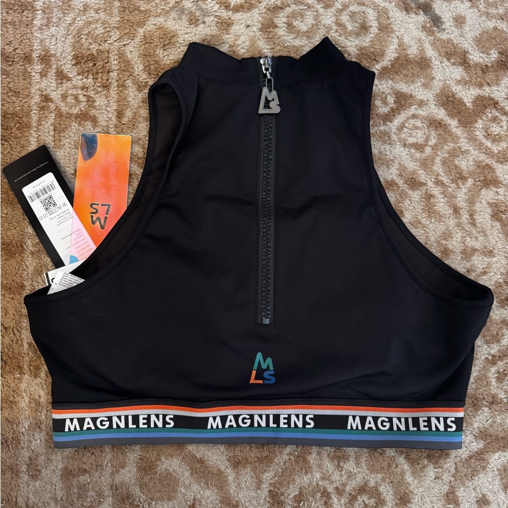 Magnlens crop top workout mock neck back zipper active wear